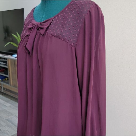 Eyeshadow Purple Sheer Top Long Sleeve with a Bow on the Center. Plus size 2X - Picture 4 of 7